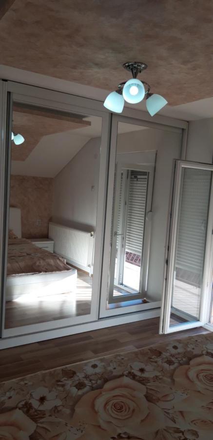 Apartments Holiday Vranje Exterior foto